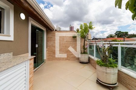 Casa à venda com 230m², 3 quartos e 4 vagas3o. Andar - Varanda