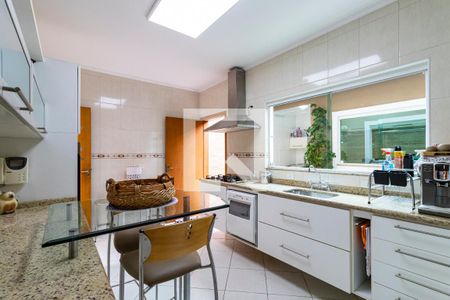 1o. Andar - Cozinha de casa à venda com 3 quartos, 230m² em Vila Brasilina, São Paulo