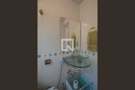Banheiro de apartamento para alugar com 3 quartos, 80m² em Botafogo, Campinas