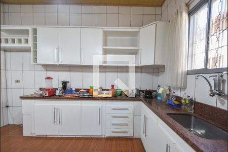 Casa para alugar com 180m², 6 quartos e 3 vagasCozinha