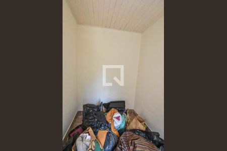 Casa para alugar com 180m², 6 quartos e 3 vagasQuarto 02 de Serviços