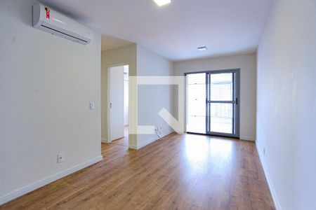 Sala de apartamento à venda com 2 quartos, 63m² em Butantã, São Paulo