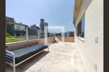 Apartamento à venda com 180m², 3 quartos e 2 vagas