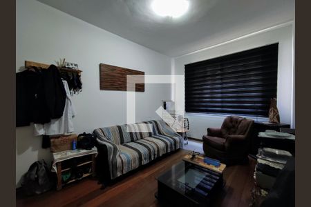 Apartamento à venda com 3 quartos, 180m² em Santo Antônio, Belo Horizonte