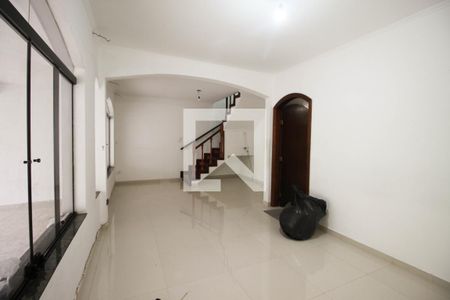 Sala de casa para alugar com 4 quartos, 154m² em Vila Antonieta, São Paulo