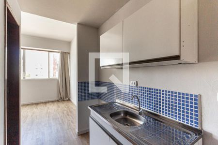 Cozinha de kitnet/studio à venda com 1 quarto, 30m² em Santa Efigênia, São Paulo