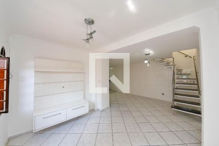 Sala de casa para alugar com 2 quartos, 150m² em Vila Antonieta, São Paulo