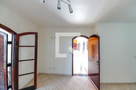 Suíte 1 de casa para alugar com 2 quartos, 150m² em Vila Antonieta, São Paulo