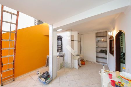 Casa para alugar com 150m², 2 quartos e 1 vagaÁrea de Serviço