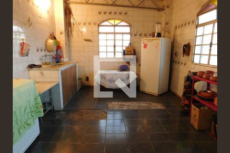 Apartamento à venda com 316m², 4 quartos e 5 vagas