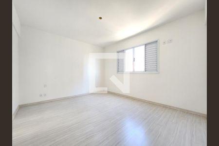 Apartamento à venda com 220m², 3 quartos e 3 vagasQuarto Suíte