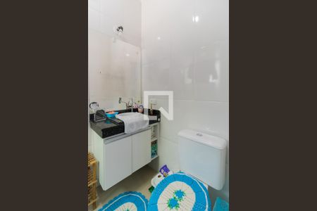 Casa à venda com 160m², 3 quartos e 3 vagas Casa à venda com 160m², 3 quartos e 3 vagasBanheiro da Suíte 1