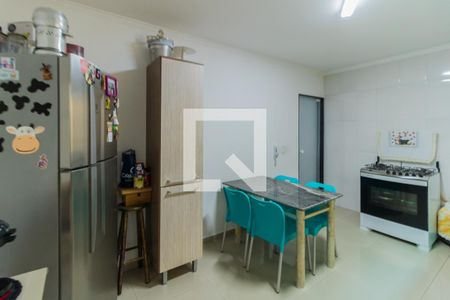 Casa à venda com 160m², 3 quartos e 3 vagas Casa à venda com 160m², 3 quartos e 3 vagasCozinha