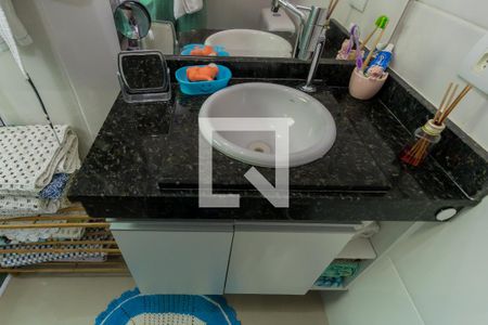 Casa à venda com 160m², 3 quartos e 3 vagas Casa à venda com 160m², 3 quartos e 3 vagasBanheiro da Suíte 1