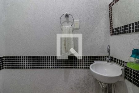 Casa à venda com 200m², 5 quartos e 15 vagasLavabo