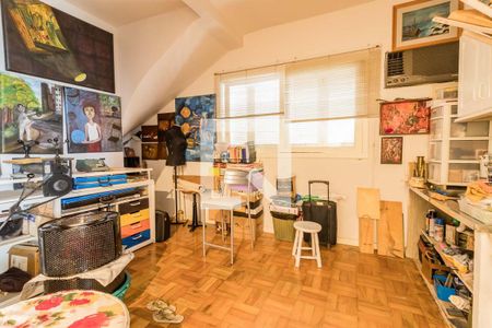 Casa à venda com 200m², 5 quartos e 15 vagasSala