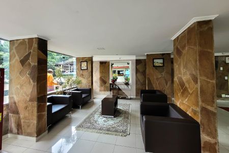 Apartamento para alugar com 52m², 2 quartos e 1 vaga Apartamento para alugar com 52m², 2 quartos e 1 vagaHall