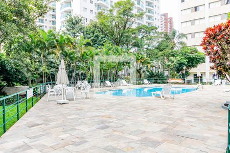 Apartamento para alugar com 118m², 3 quartos e 1 vaga