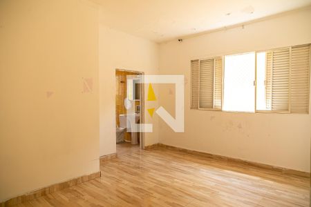 Casa para alugar com 254m², 4 quartos e 4 vagasSuíte 2