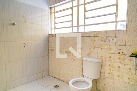 Casa para alugar com 254m², 4 quartos e 4 vagasBanheiro