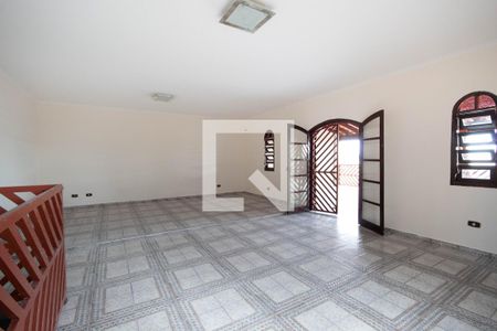 Sala de casa para alugar com 4 quartos, 355m² em Rochdale, Osasco