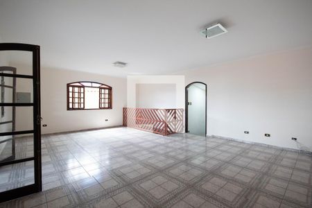 Sala de casa para alugar com 4 quartos, 355m² em Rochdale, Osasco