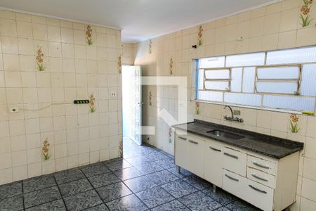 Casa para alugar com 100m², 3 quartos e 2 vagasCozinha