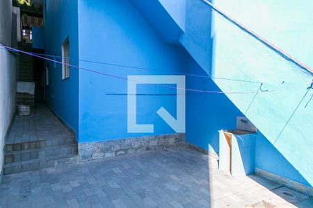Casa para alugar com 100m², 3 quartos e 2 vagasQuintal