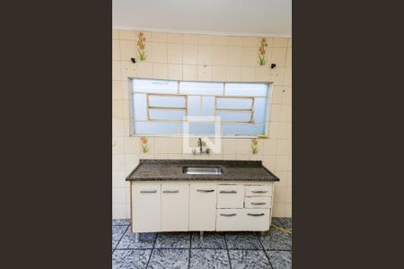 Casa para alugar com 100m², 3 quartos e 2 vagasCozinha