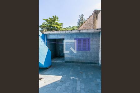 Casa para alugar com 100m², 3 quartos e 2 vagasQuintal