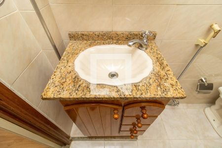 Apartamento para alugar com 51m², 2 quartos e sem vaga Apartamento para alugar com 51m², 2 quartos e sem vagaDetalhe do Banheiro