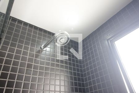 Apartamento à venda com 144m², 3 quartos e 3 vagasChuveiro