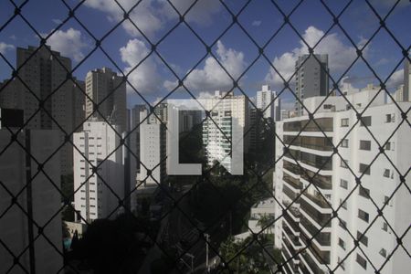 Apartamento à venda com 144m², 3 quartos e 3 vagasVista da suíte 2