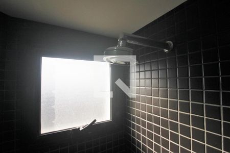 Apartamento à venda com 144m², 3 quartos e 3 vagasChuveiro