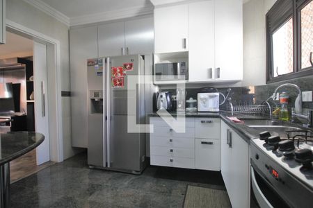 Apartamento à venda com 144m², 3 quartos e 3 vagasCozinha