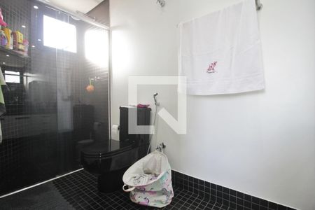 Apartamento à venda com 144m², 3 quartos e 3 vagasBanheiro da suíte 1