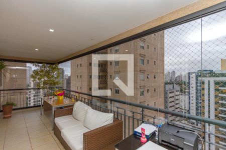 Apartamento à venda com 167m², 3 quartos e 3 vagas Apartamento à venda com 167m², 3 quartos e 3 vagasVaranda da Sala