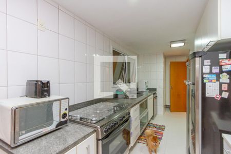 Apartamento à venda com 167m², 3 quartos e 3 vagas Apartamento à venda com 167m², 3 quartos e 3 vagasCozinha