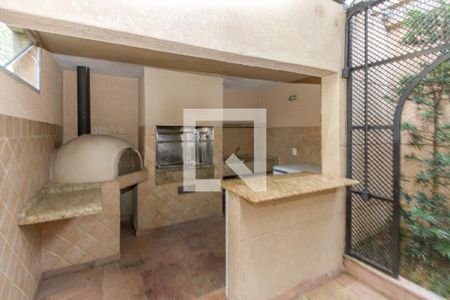 Apartamento à venda com 167m², 3 quartos e 3 vagas Apartamento à venda com 167m², 3 quartos e 3 vagasChurrasqueira