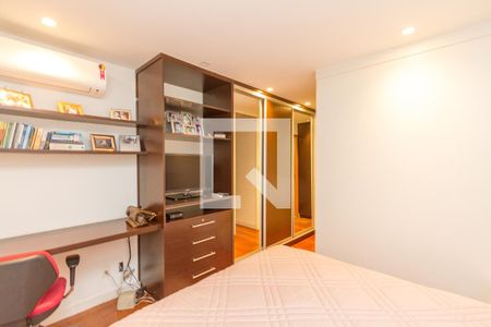 Apartamento à venda com 167m², 3 quartos e 3 vagas Apartamento à venda com 167m², 3 quartos e 3 vagasSuite 1