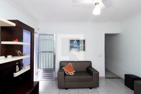Sala de Estar de casa à venda com 3 quartos, 150m² em Vila Iório, São Paulo