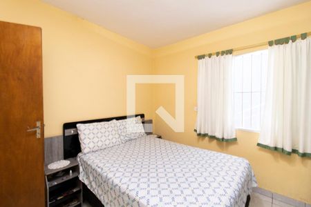 Quarto 1 de casa à venda com 3 quartos, 150m² em Vila Iório, São Paulo