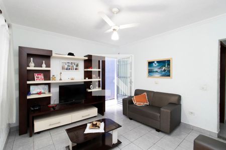 Sala de Estar de casa à venda com 3 quartos, 150m² em Vila Iório, São Paulo