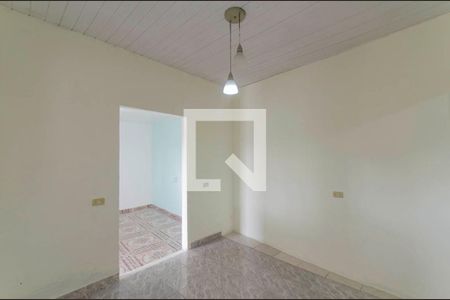 Quarto Reversível de casa para alugar com 2 quartos, 42m² em Jardim Veronia, São Paulo