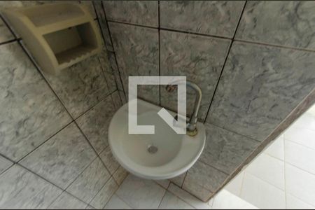 Casa para alugar com 42m², 2 quartos e sem vagaBanheiro