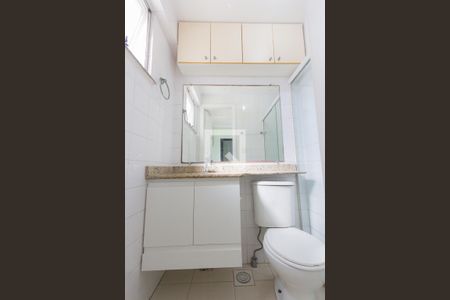 Apartamento à venda com 61m², 2 quartos e 1 vaga Apartamento à venda com 61m², 2 quartos e 1 vagaBanheiro da Suíte