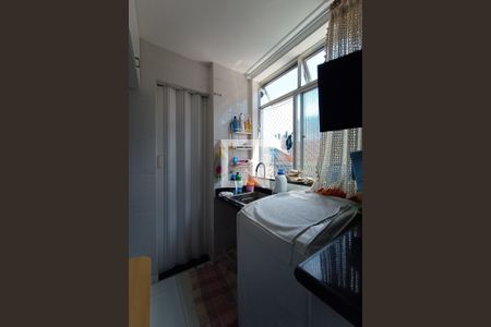 Apartamento à venda com 103m², 2 quartos e 1 vagaÁrea de Serviço