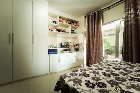 Apartamento à venda com 103m², 2 quartos e 1 vagaQuarto 1 - Armários