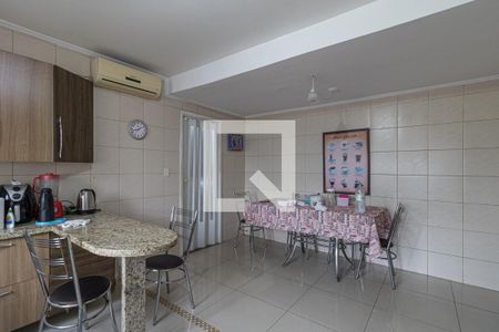 Casa à venda com 202m², 4 quartos e 2 vagasCozinha