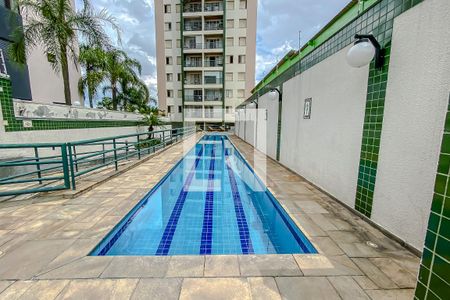 Apartamento à venda com 70m², 2 quartos e 1 vaga Apartamento à venda com 70m², 2 quartos e 1 vagaÁrea comum - Piscina